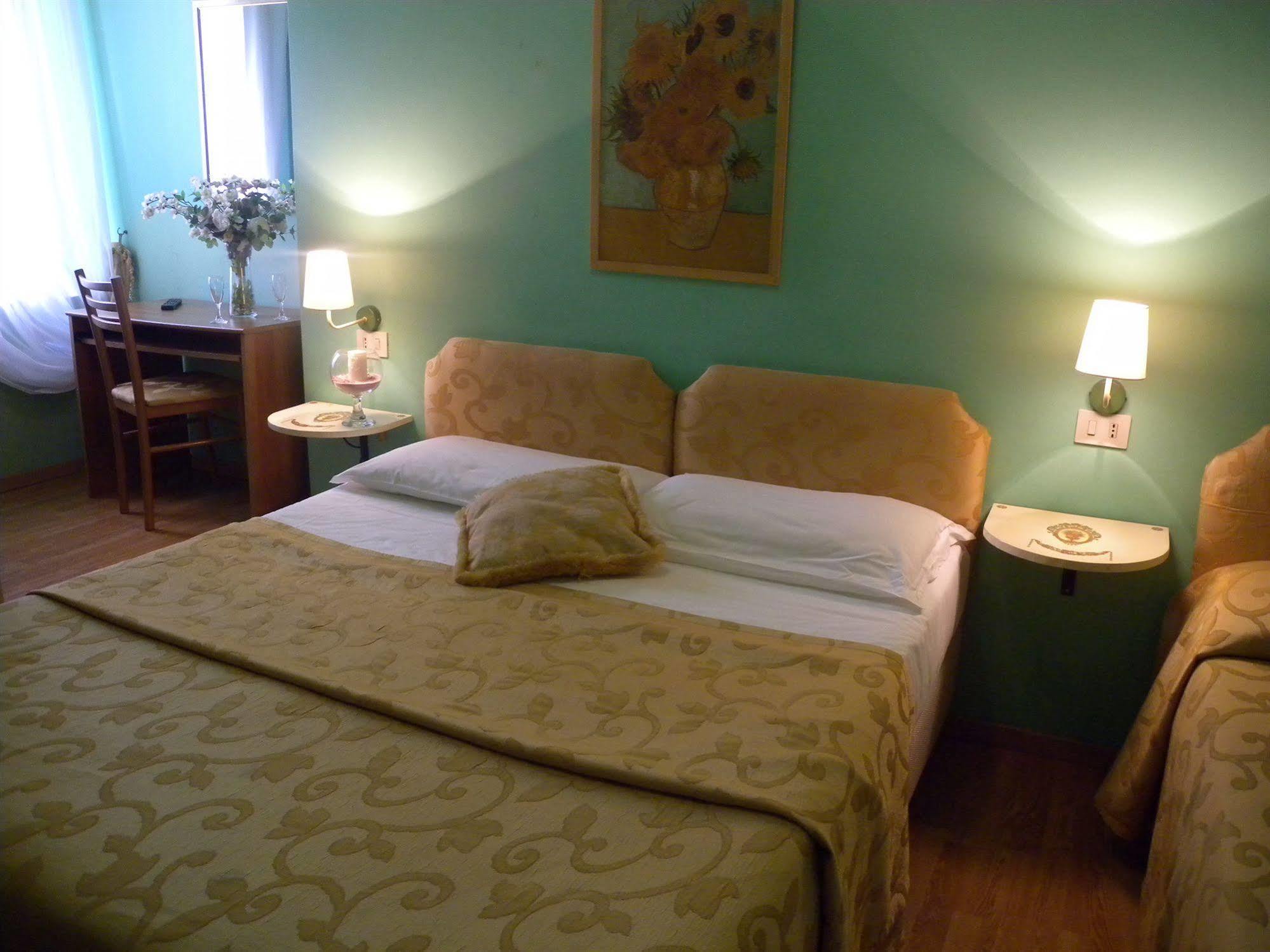 Hotel Margaret Rome Bagian luar foto