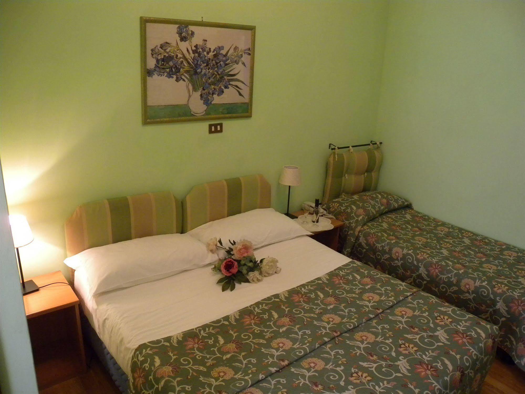 Hotel Margaret Rome Bagian luar foto